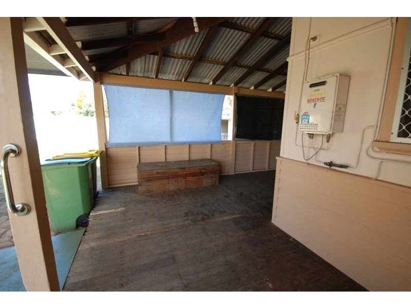 8 Hillman Street, Narrogin WA 6312