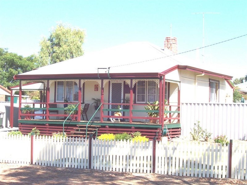 113 Ensign Street, Narrogin WA 6312