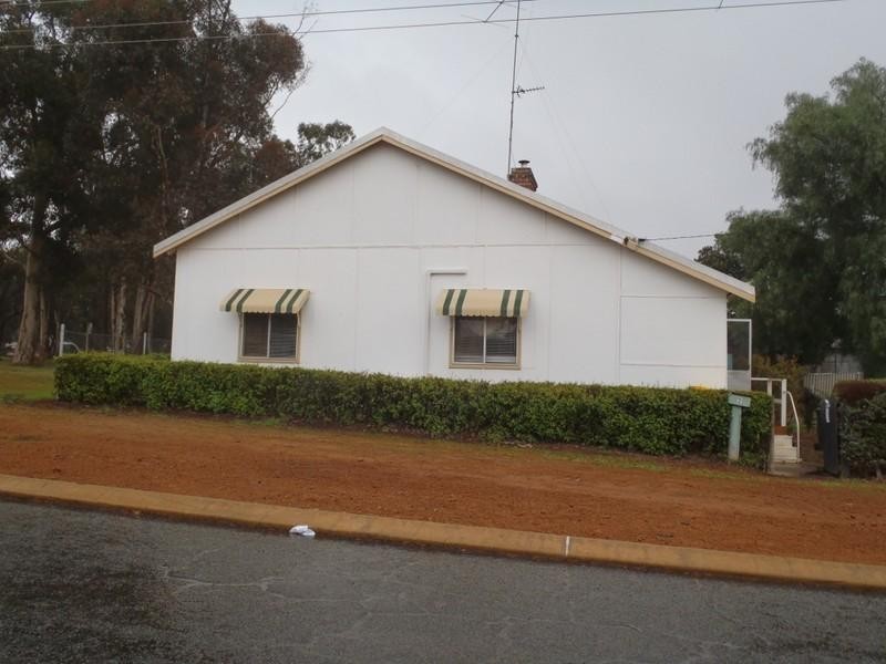 2 PITT, Narrogin WA 6312