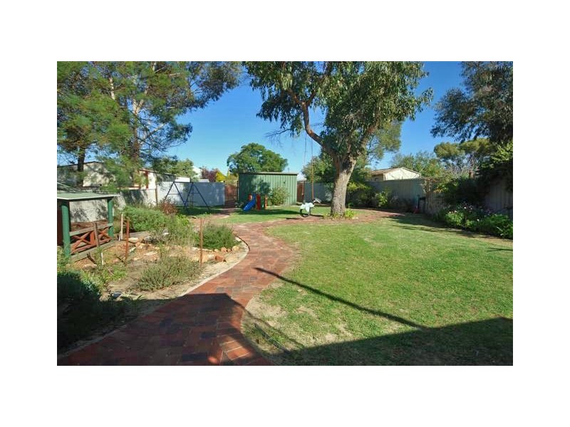 45 Falcon Street, Narrogin WA 6312