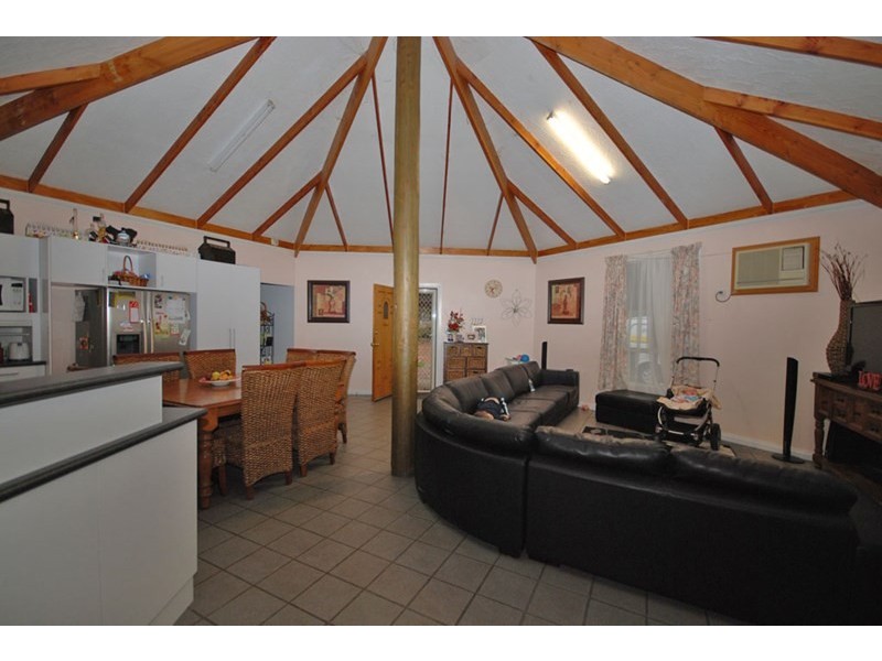 2 Cuballing Street, Cuballing WA 6311