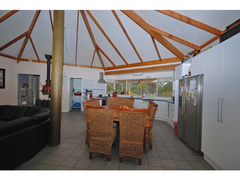 2 Cuballing Street, Cuballing WA 6311