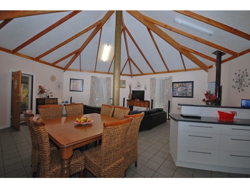 2 Cuballing Street, Cuballing WA 6311