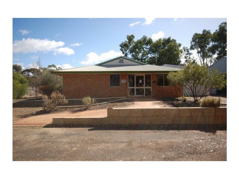 200 Earl Street, Narrogin WA 6312
