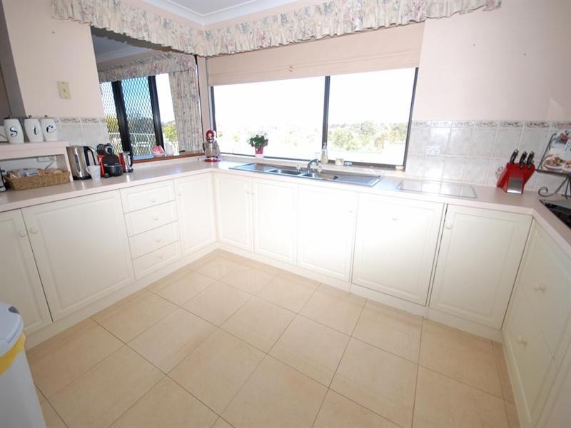 15 Narrakine Road, Narrogin WA 6312