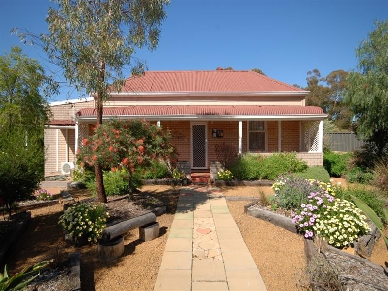 5 Taylor Street, Pingelly WA 6308