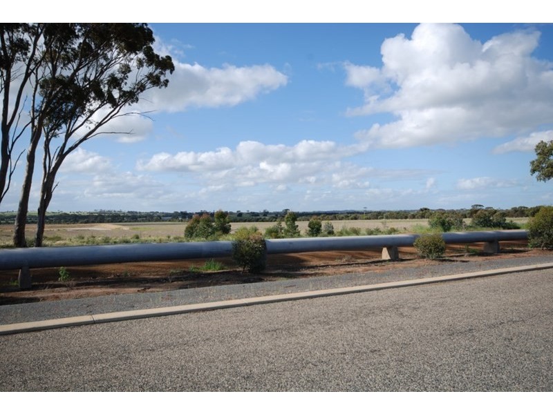 22 Curlew Way, Wickepin WA 6370