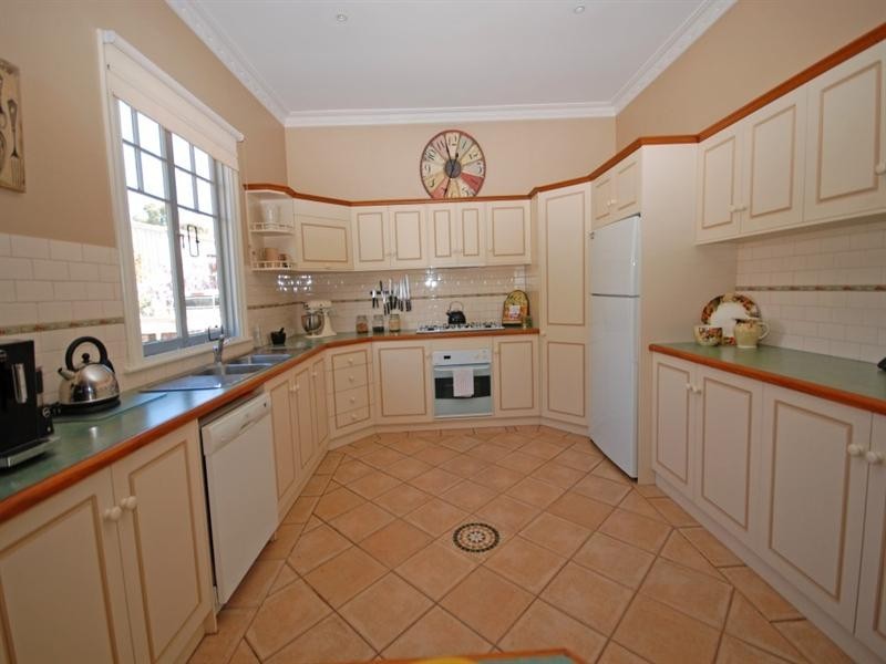 28 Daglish Street, Narrogin WA 6312