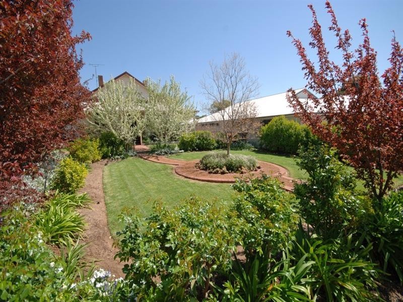 28 Daglish Street, Narrogin WA 6312