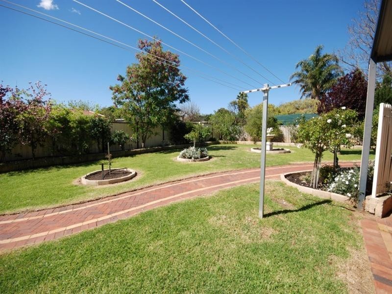 5 Burns Street, Narrogin WA 6312