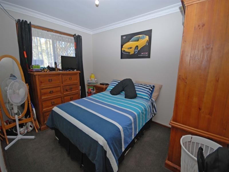 9 Narrakine Road, Narrogin WA 6312