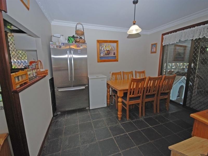 9 Narrakine Road, Narrogin WA 6312