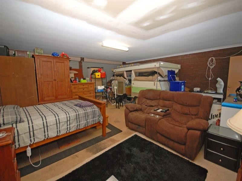 9 Narrakine Road, Narrogin WA 6312