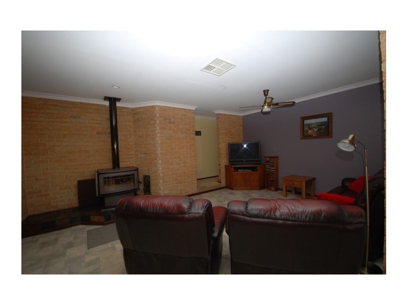 50 Forrest Street, Narrogin WA 6312