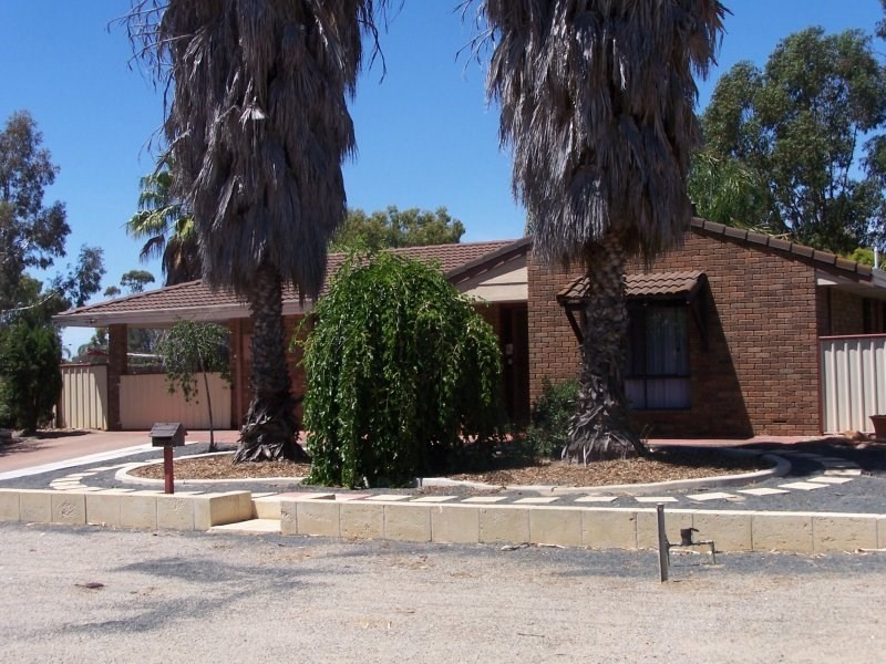 30-32 Sirdar Street, Wagin WA 6315