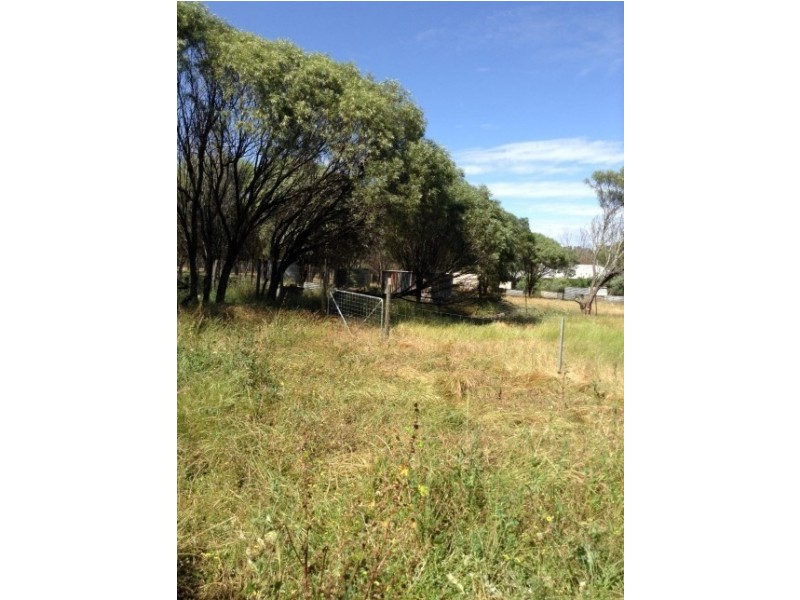 33 RUSSELL Street, Cuballing WA 6311