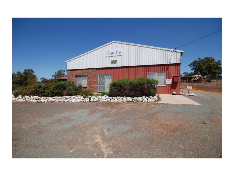 41 Stewart Street, Narrogin WA 6312