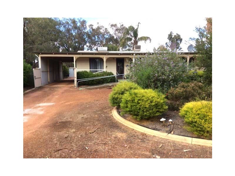 14 Williams Street, Williams WA 6391
