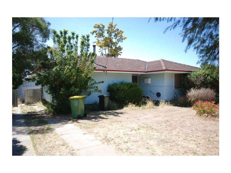 15 Lefroy Street, Narrogin WA 6312