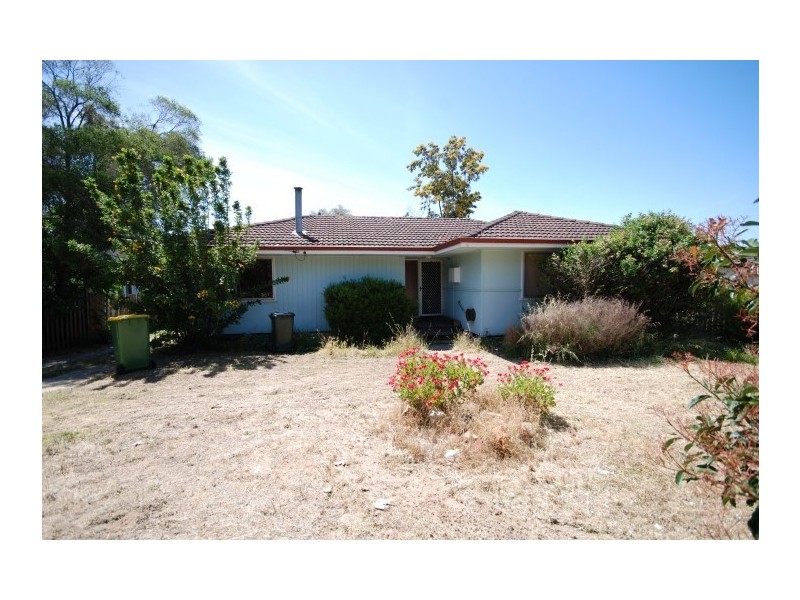 15 Lefroy Street, Narrogin WA 6312