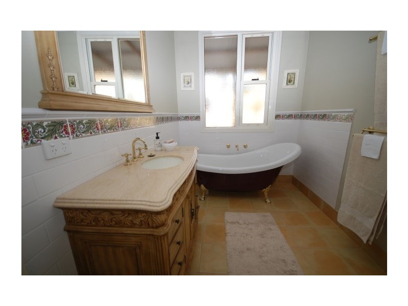 69 Browns Road, Narrogin WA 6312