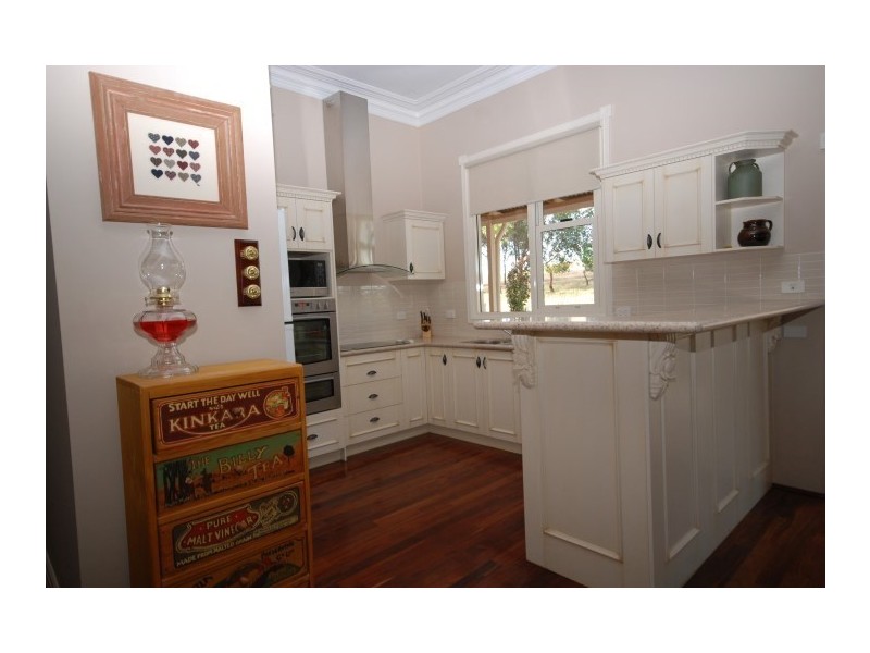 69 Browns Road, Narrogin WA 6312