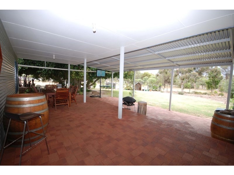 68 Ventnor Street, Wagin WA 6315