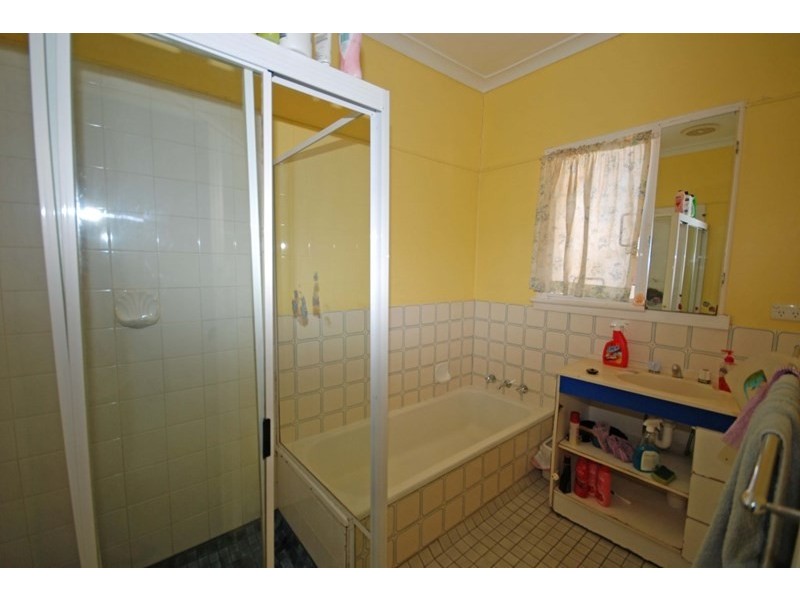 105 Clayton Road, Narrogin WA 6312