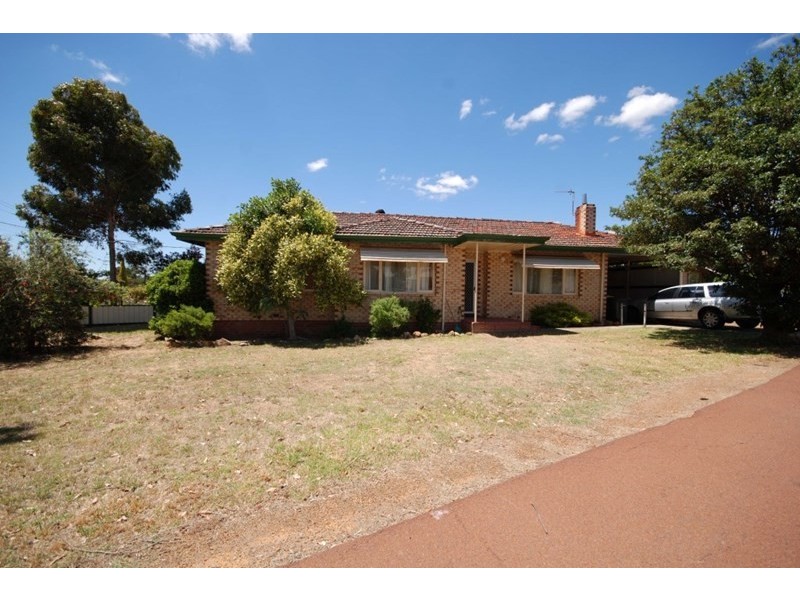 105 Clayton Road, Narrogin WA 6312
