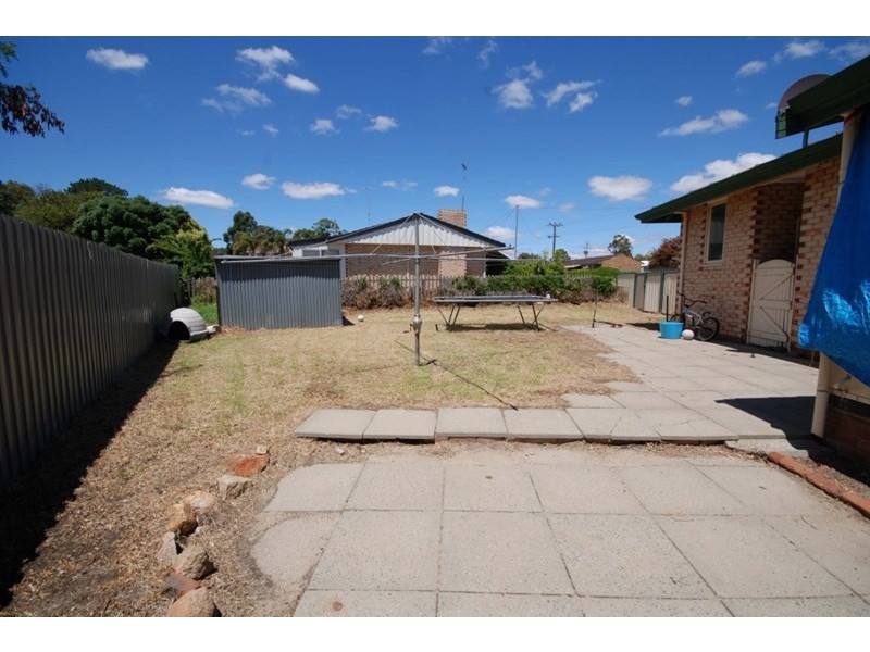 105 Clayton Road, Narrogin WA 6312