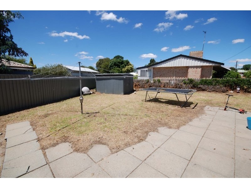 105 Clayton Road, Narrogin WA 6312