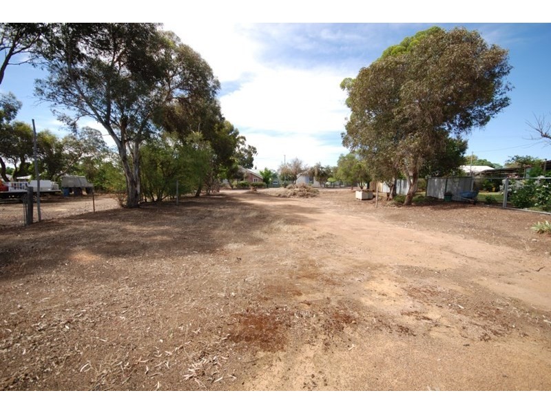 24 Northwood Street, Narrogin WA 6312