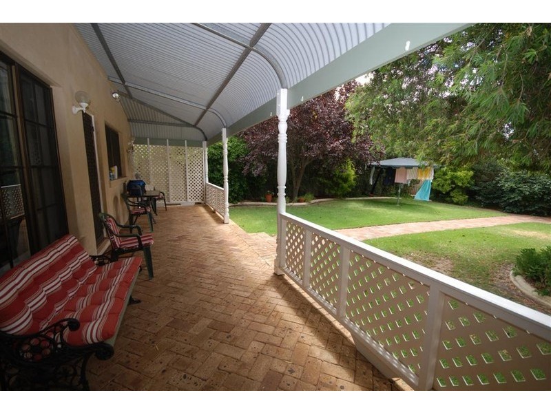 34 Furnival Street, Narrogin WA 6312