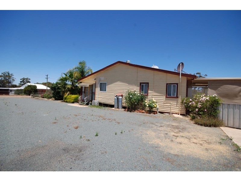 5 Wilson Street, Highbury WA 6313
