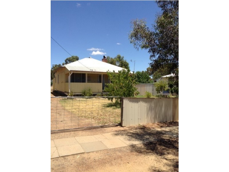 94 White Street, Brookton WA 6306