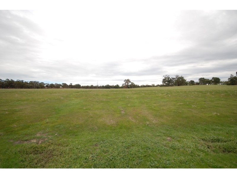 Lot 176 Narrakine Road South, Narrogin WA 6312