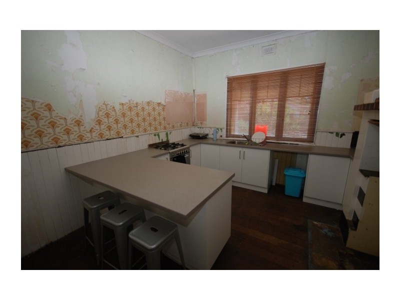 17 Felspar Street, Narrogin WA 6312