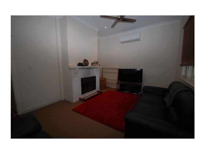 17 Felspar Street, Narrogin WA 6312