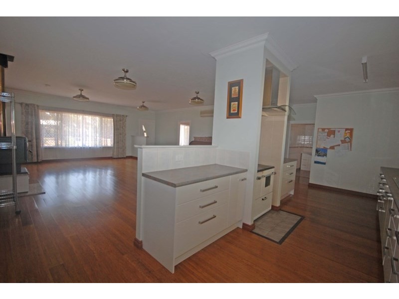 9 Kitchener Street, Wagin WA 6315