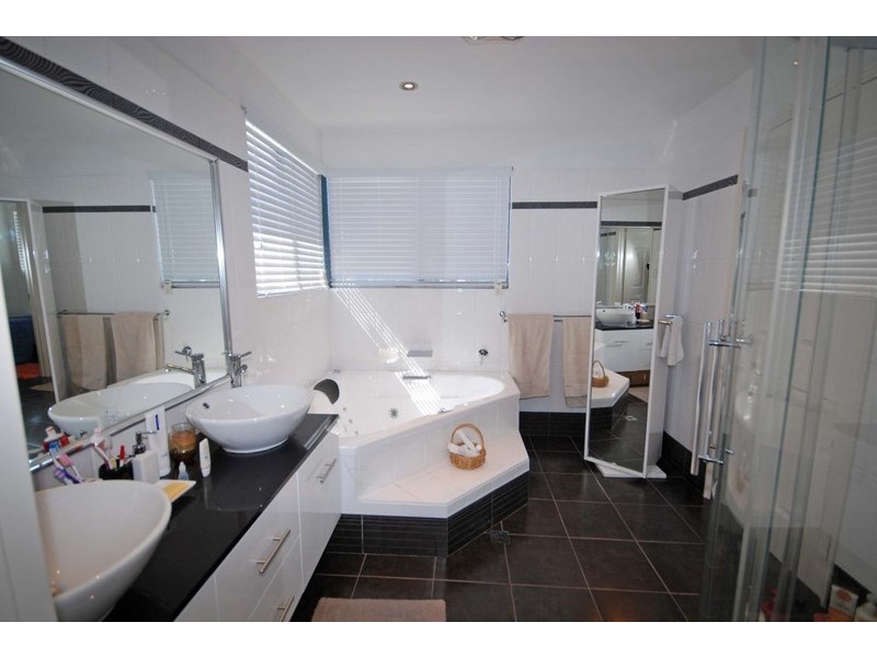 2 Watt Street, Narrogin WA 6312