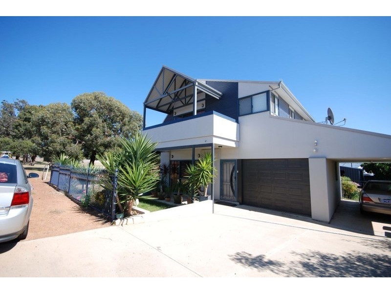 2 Watt Street, Narrogin WA 6312