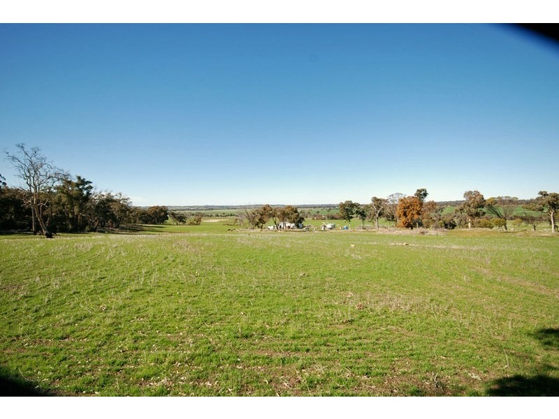 213 Schoolars Road, Cuballing WA 6311