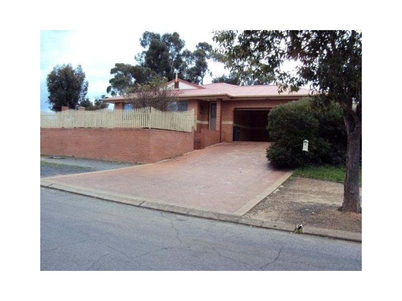 Unit 3/14 Falcon Street, Narrogin WA 6312