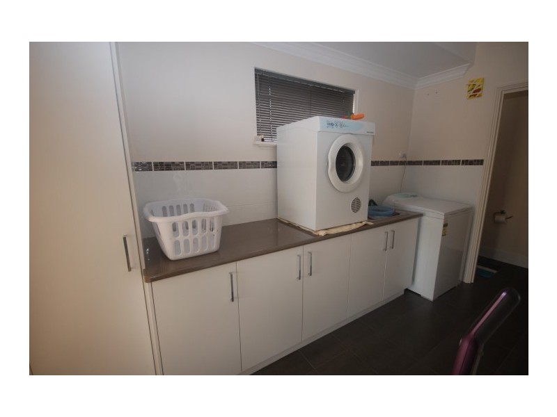 187 Narrakine Road, Narrogin WA 6312