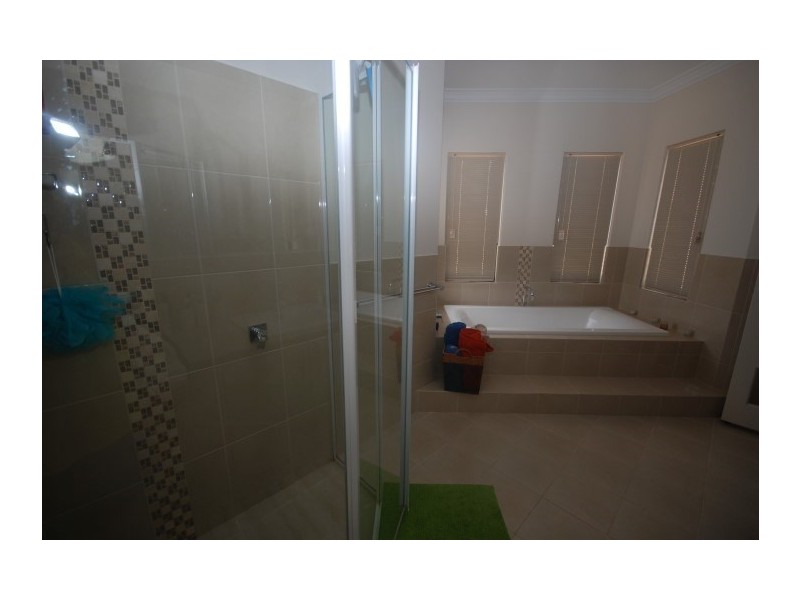 187 Narrakine Road, Narrogin WA 6312