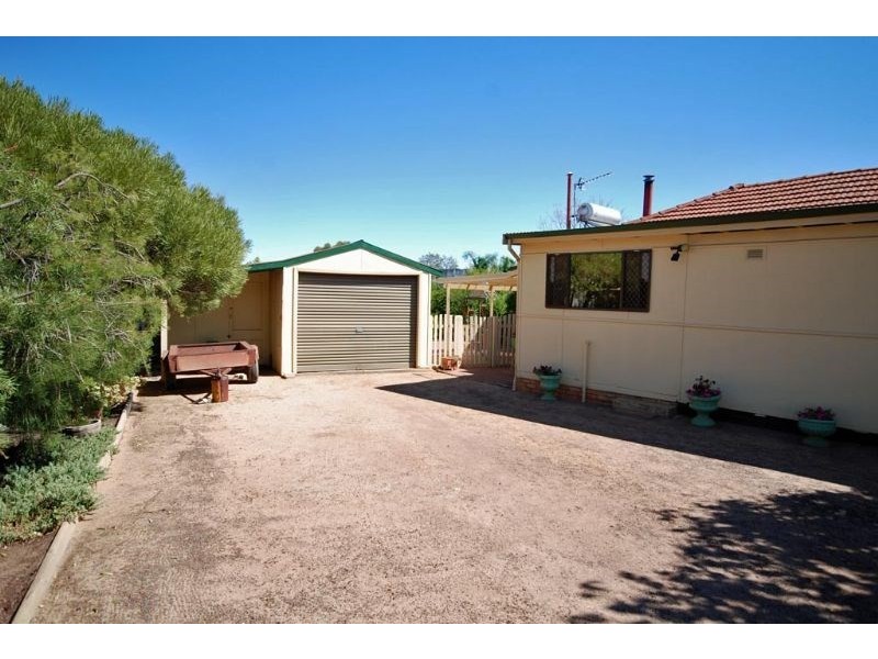 32 Northwood Street, Narrogin WA 6312