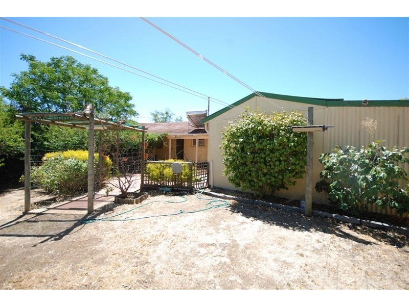 32 Northwood Street, Narrogin WA 6312