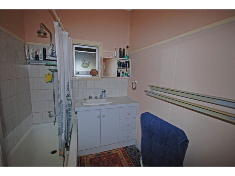 21 Gray Street, Narrogin WA 6312