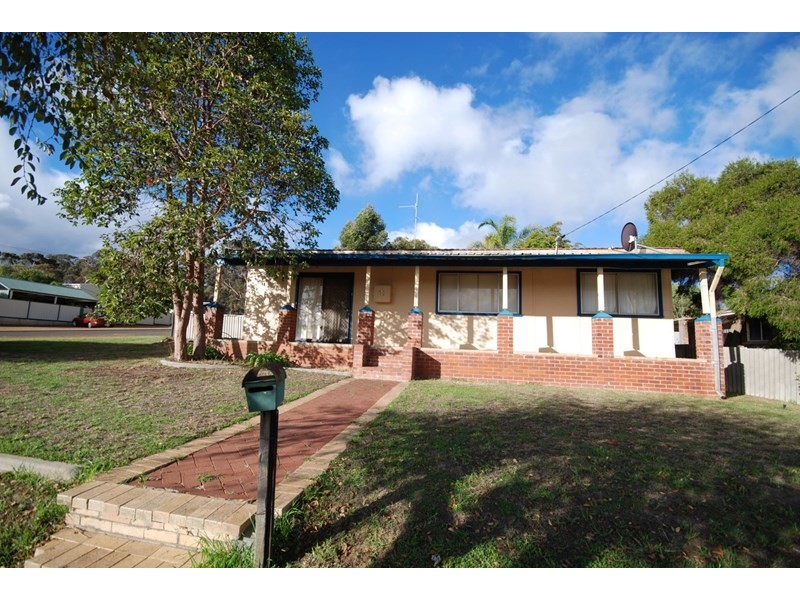 21 Gray Street, Narrogin WA 6312