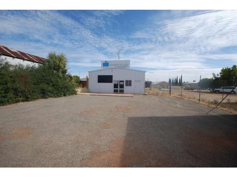 12 Ensign Street, Narrogin WA 6312